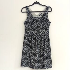 The Limited Black Daisy cutout overlay‎ white Dress Ladies sz 4